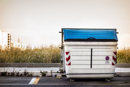 Experienced flat clearance professionals